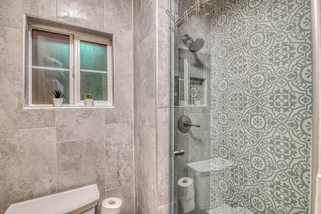 Close To All, Restfull, Cozy Duplex B In Downtown, Utep, Hospitals *