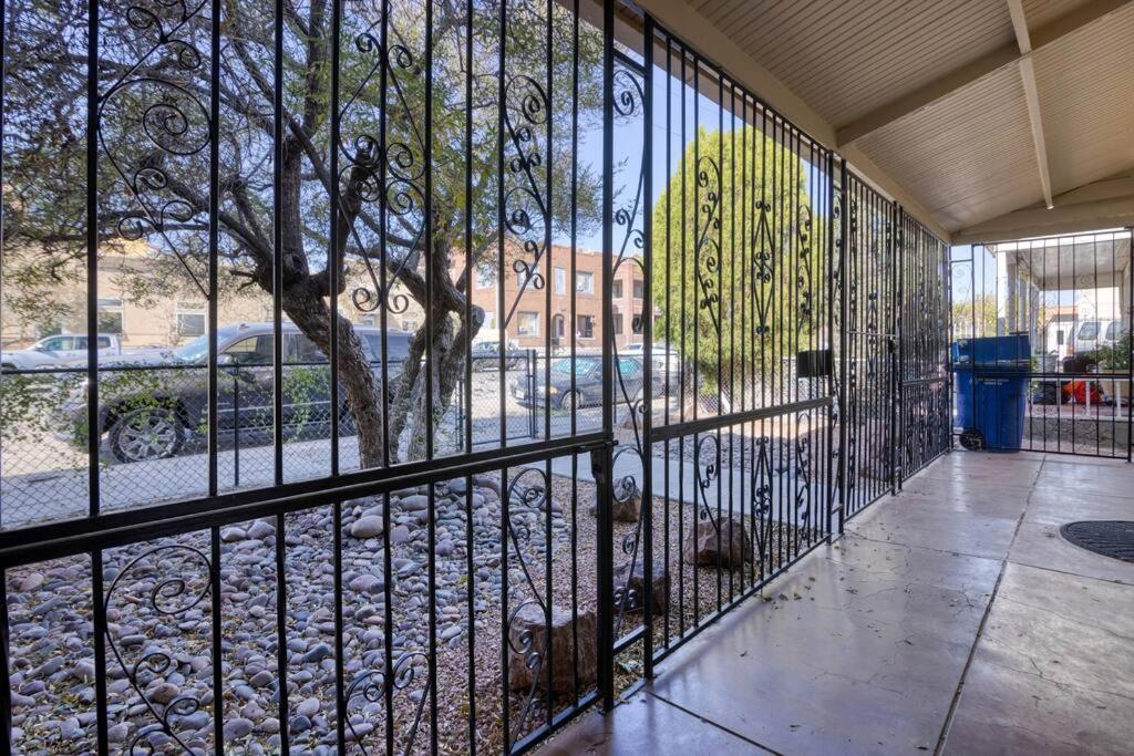 Apartment Close To All, Restfull, Cozy Duplex B In Downtown, Utep, Hospitals
