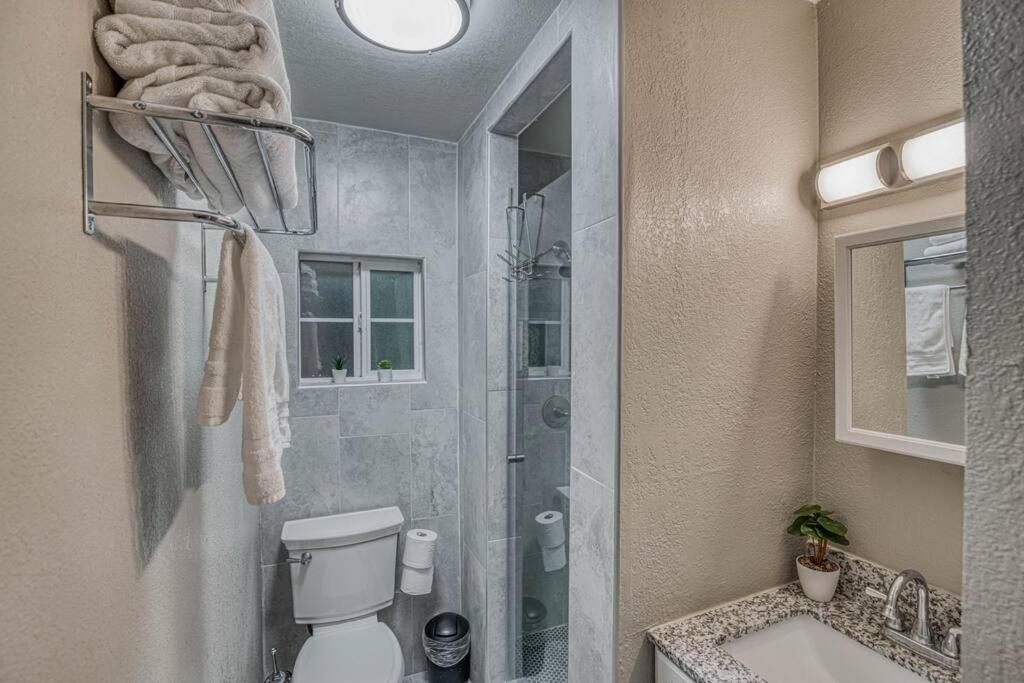 Close To All, Restfull, Cozy Duplex B In Downtown, Utep, Hospitals *