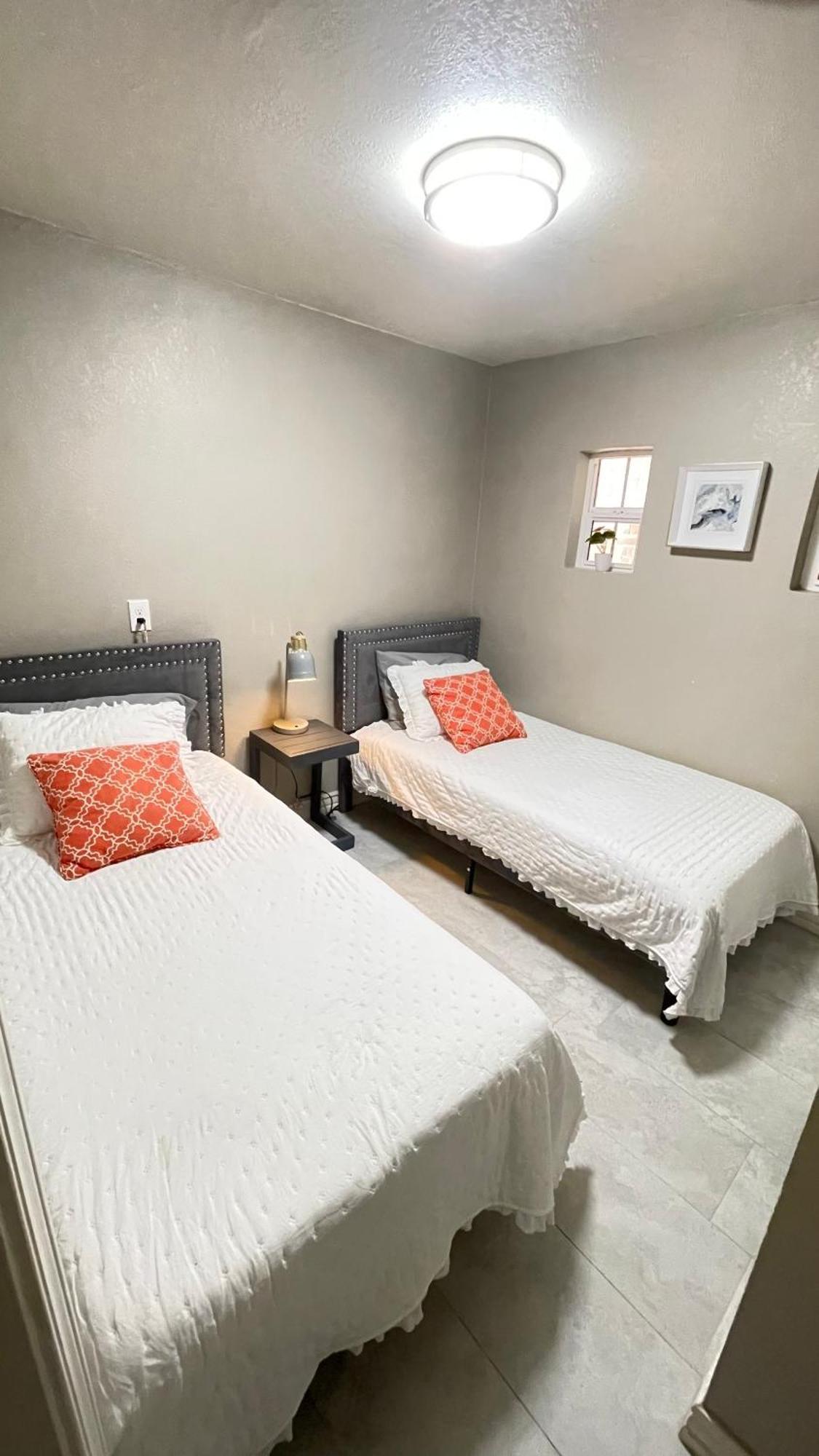 Apartment Close To All, Restfull, Cozy Duplex B In Downtown, Utep, Hospitals El Paso